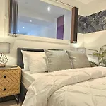 Lux 2bed 2bath With Terrace Center *