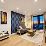 Lux 2bed 2bath With Terrace Center Elland