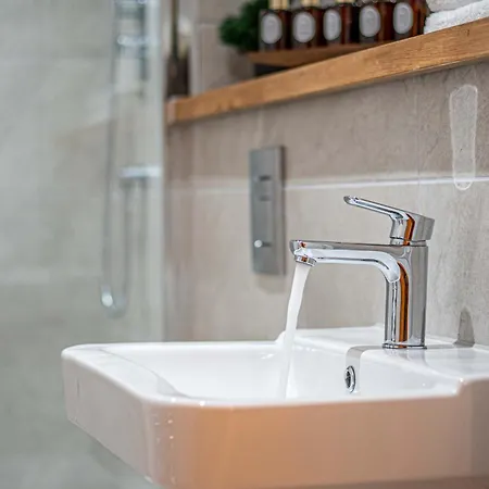 Lux 2bed 2bath With Terrace Center * Leeds (West Yorkshire)