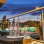 Apartment Lux 2bed 2bath With Terrace Center *
